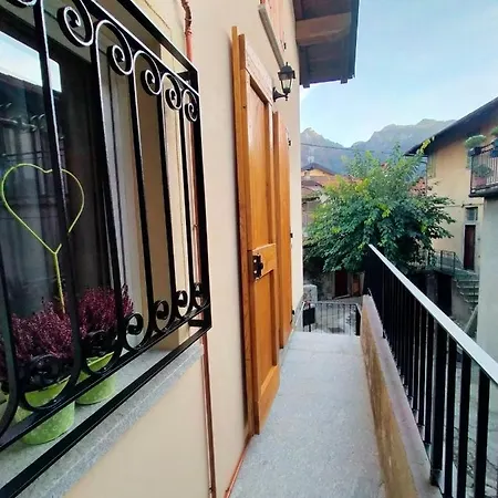 Maison Cascina Amelie Abbadia Lariana Exterior photo